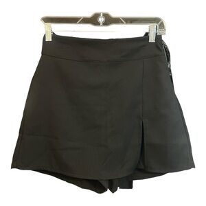Venti6‎ NWT Mini Skort Size Medium W1
